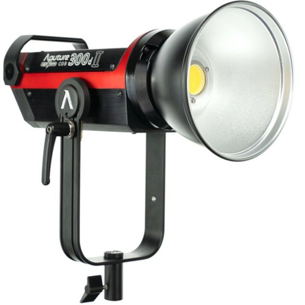 Projecteur LED Daylight Aputure COB 300d Mk 2